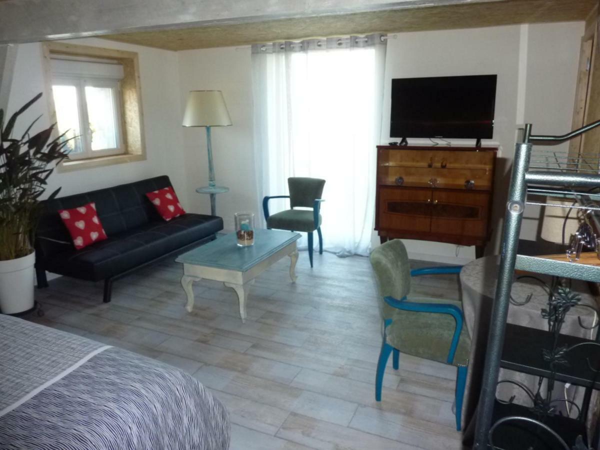 Le Patio D'Eric B&B Aubigny-au-Bac Екстериор снимка