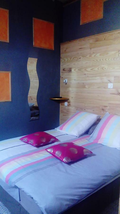 Le Patio D'Eric B&B Aubigny-au-Bac Екстериор снимка